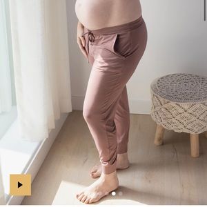 NWT Kindred Bravely everyday lounge pants jogger